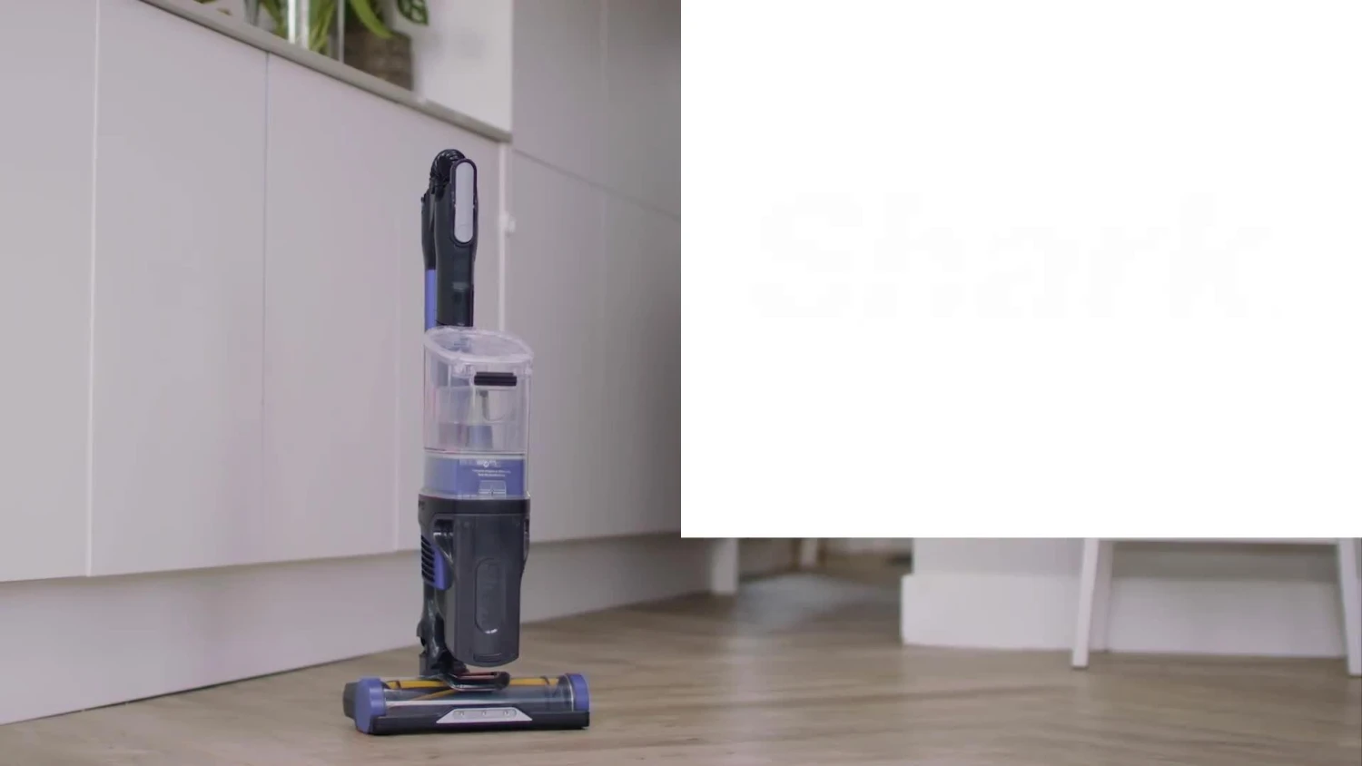 Shark Cordless Stick Vacuum With Anti Hair-Wrap And Flexology 40 Mins - IZ202UK 9 Shark Cordless Stick Vacuum With Anti Hair-Wrap And Flexology 40 Mins - IZ202UK - Image 7